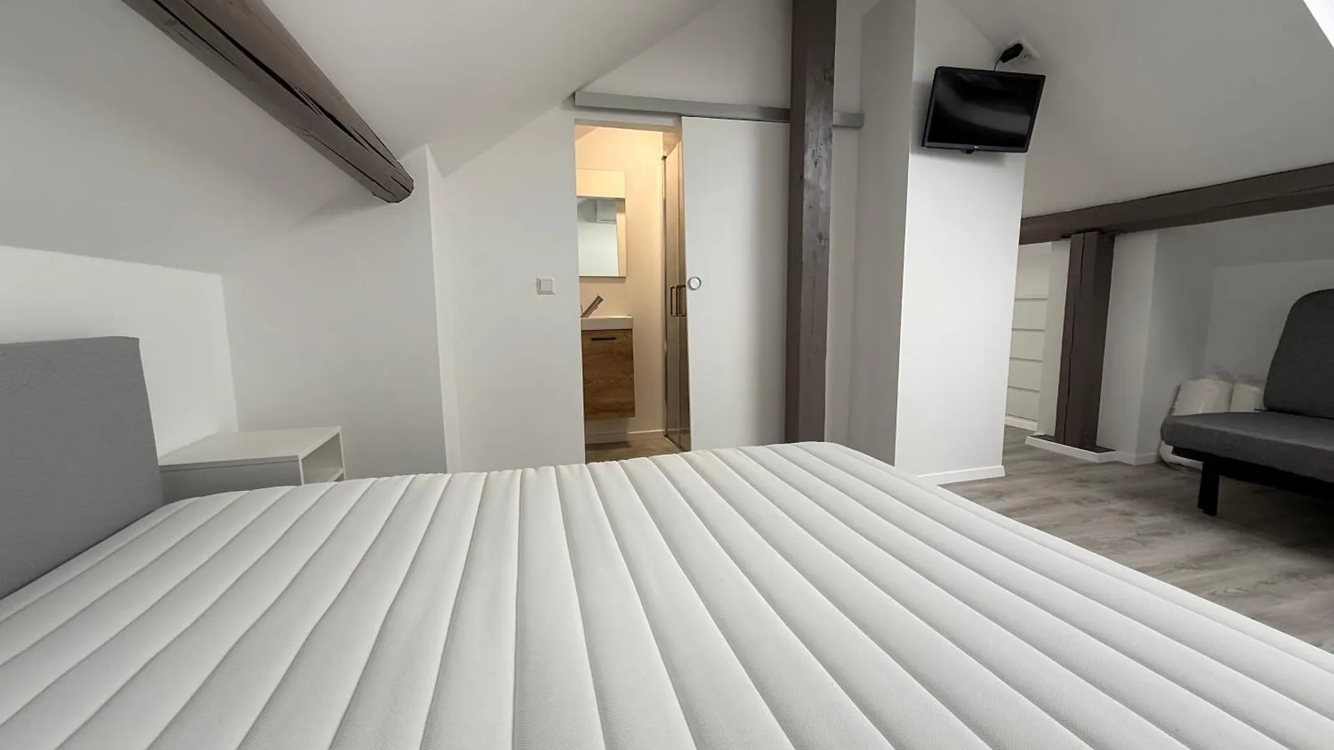 Le Gaston De Belair - Room 007 - Shared Kitchen Luxembourg Appartement